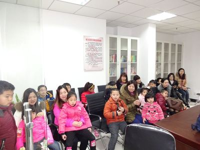 讓愛永駐童心——福清市婦聯(lián)“兩節(jié)”期間開展關(guān)愛困境、留守兒童溫暖行動(dòng)